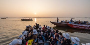 English Jungto Dharma School Graduates to Embark on Pilgrimage with Ven. Pomnyun Sunim in India and Nepal