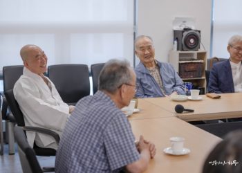 I Feel Anxious After Getting My Fortune Told at a Fortune-Telling Shop