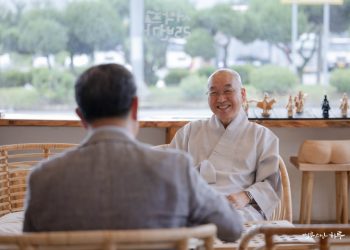 People Around Me Are Telling Me to Get Married Because of My Age