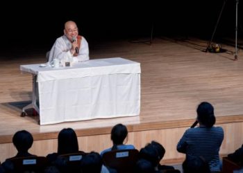 Ten Ancestral Rites a Year, I Don’t Want to Perform Them Anymore