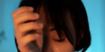 [Meditation Q&A] “Does looking inward mean that we should withdraw from the world?”