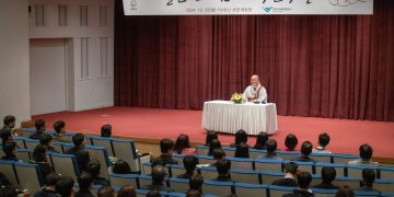 How Can We Forget Work Stress and Find True Relaxation?