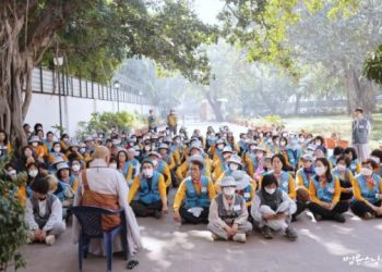 My Husband Complains That I Speak Too Harshly, What Should I Do?