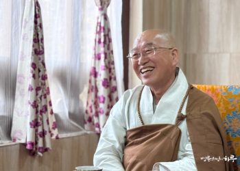 Why We Should Join Forces to Help the Poor