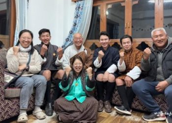 Can We Live Happily While Consuming Less?