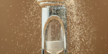 [Meditation Q&A] “Is it better to meditate longer or more often?”