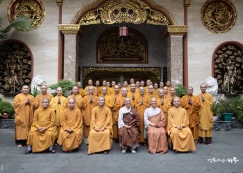 How Can We Practice to Attain Enlightenment in the Age of Artificial Intelligence?