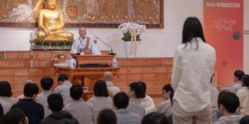 Is Running a Chicken Restaurant Against the Precept of Non-killing?