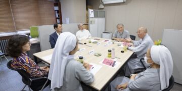 Will Artificial Intelligence Expand Personal Happiness or Deepen Inequality?