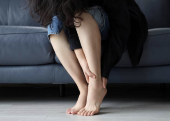 [Meditation Q&A] What can I do about leg numbness?