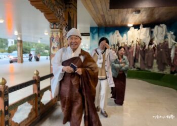 My Brothers Took My Father’s Retirement Funds. How Can I Restore Our Relationship?