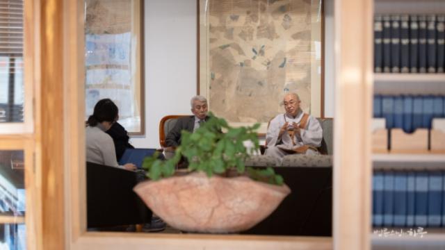 My husband never acknowledges our wedding anniversary. Am I really expected to just put up with this?