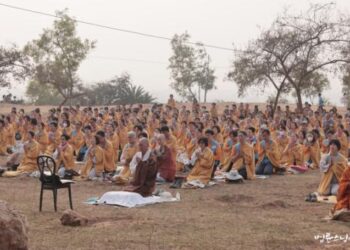 Why Did the Buddha Abandon His Path After Six Years of Ascetic Practice?