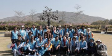 I Feel Burdened by My Parents Paying My College Tuition. Should I Return to School?