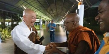 Should I Really Break Up with My Boyfriend Who Goes to Entertainment Venues?